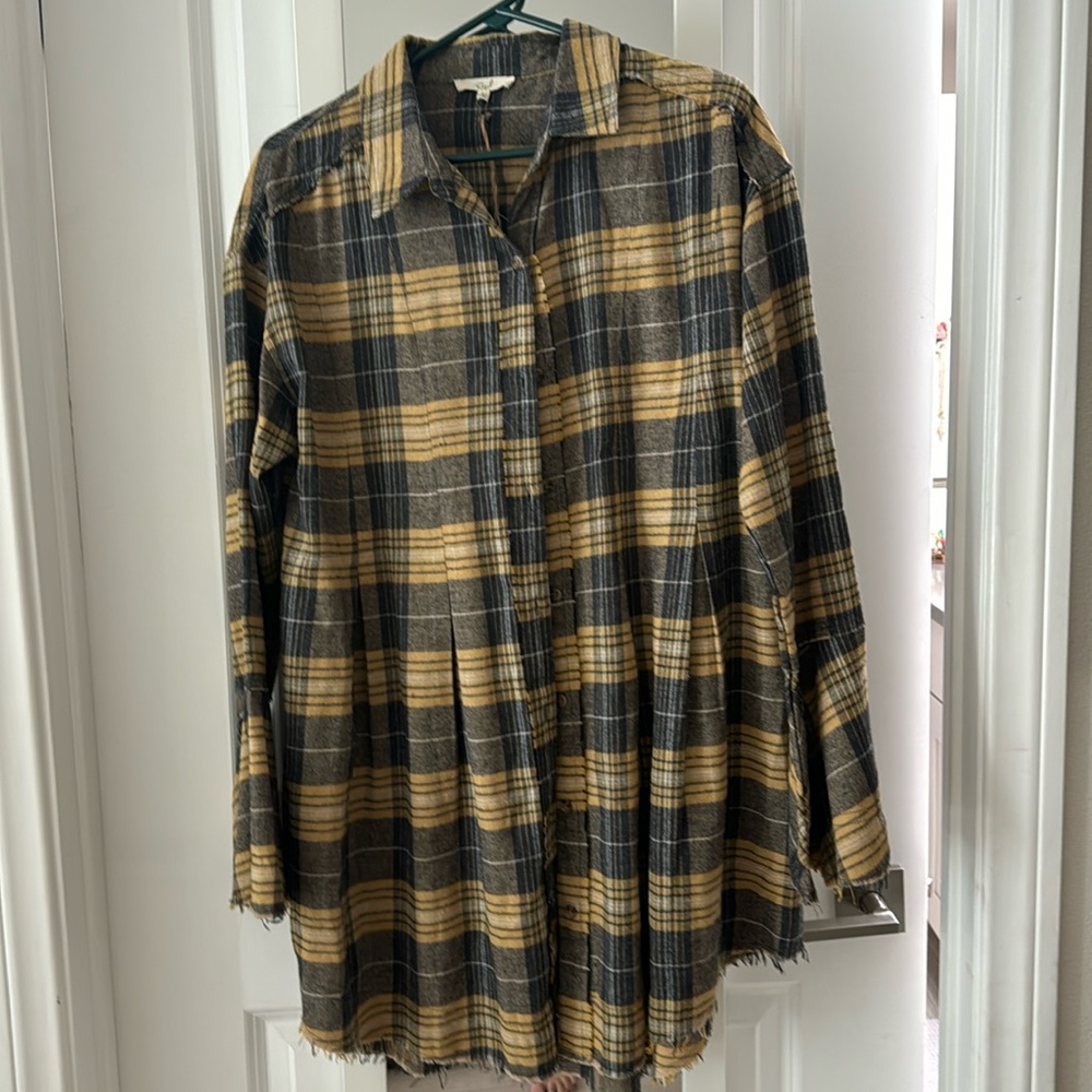 Women’s Easel yellow plaid flannel dress with bell sleeves